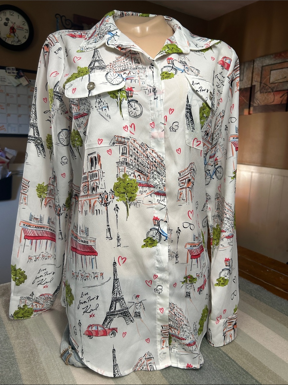 Karl Lagerfeld Paris Printed Button-Up Blouse —med.